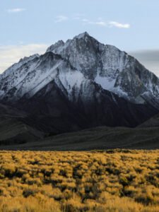 snow mountains 02.jpg
